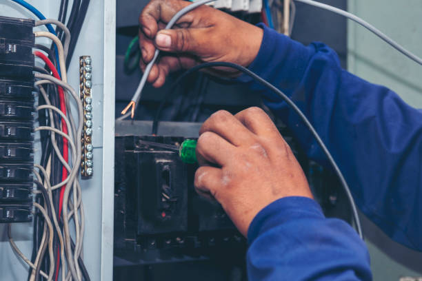 Best Affordable Emergency Electrician  in Falfurrias, TX
